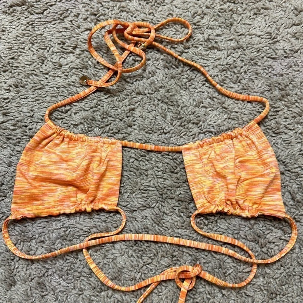 Lovers and Friends Treasure Top in Orange Space Dye - Picture 3 of 10